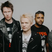 Sum 41's Dave Baksh Has Announced He Is '100% Cancer-Free' lyrics