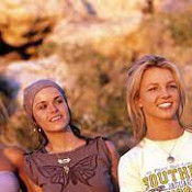 Britney Spears' 'Crossroads' to Return to Movie Theaters This Fall lyrics
